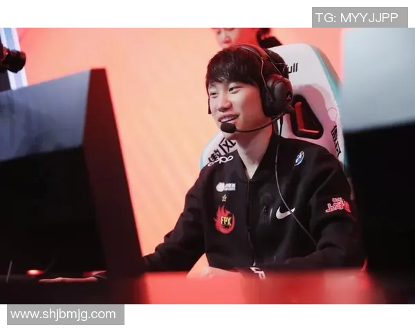 FPX战队荣登s15电竞CSGO意识排行榜第二名展现强大实力 FPX战队荣登s15电竞CSGO意识排行榜第二名展现强大实力