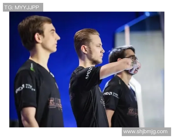 深入分析IG在CSGO比赛中的防反策略及其成效评估实时数据